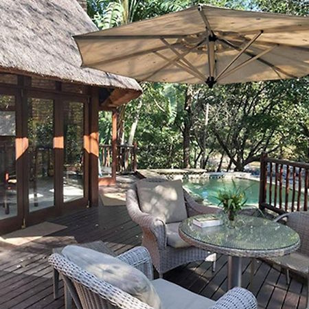Dreamy 3 Bedroom Villa On The Edge Of The Sabie River In Kruger Park Lodge Hazyview Luaran gambar