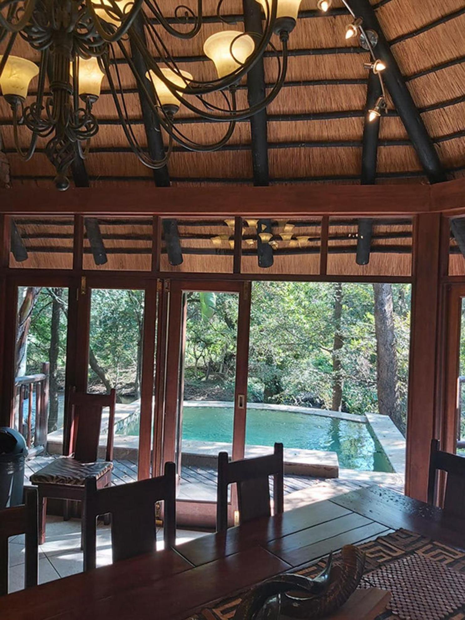 Dreamy 3 Bedroom Villa On The Edge Of The Sabie River In Kruger Park Lodge Hazyview Luaran gambar